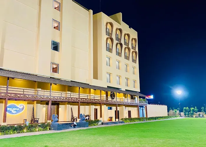 Pukhraj Club And Resort